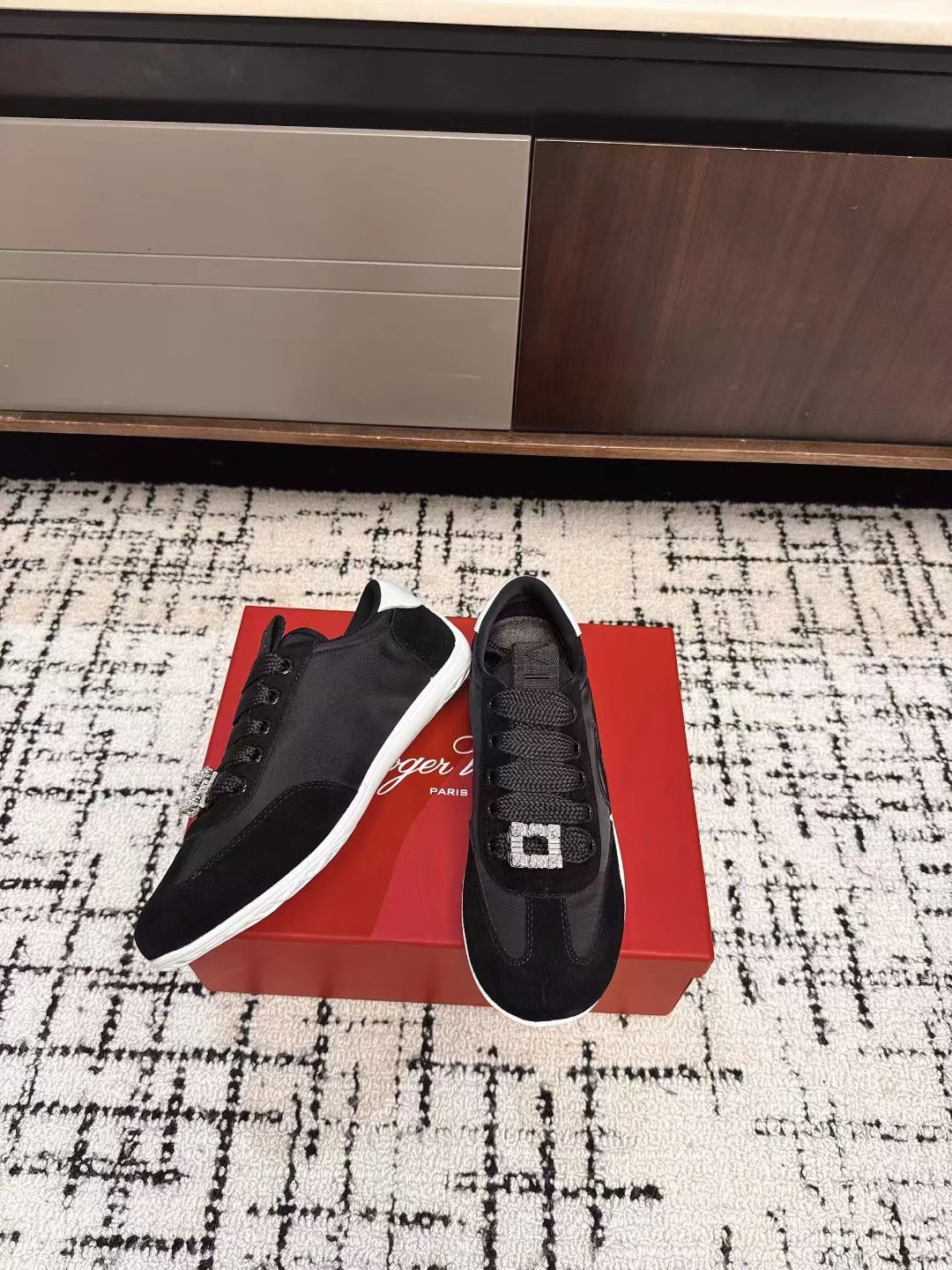 COCO- RO65R RVW79342810TNM sheephide item：E-X362I1311