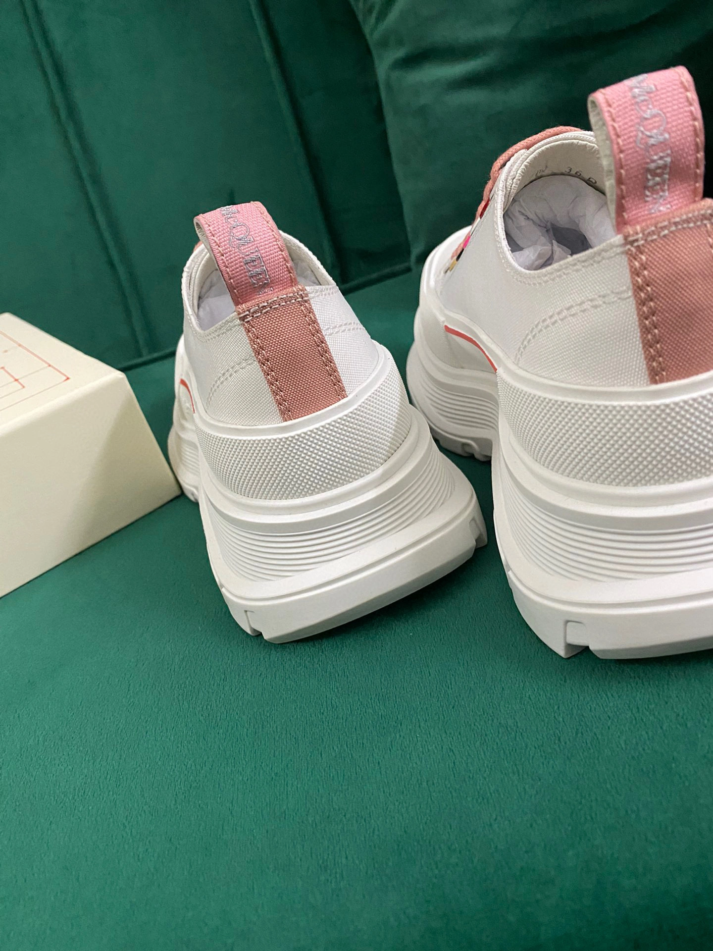 COCO- item：B-X000E3102C