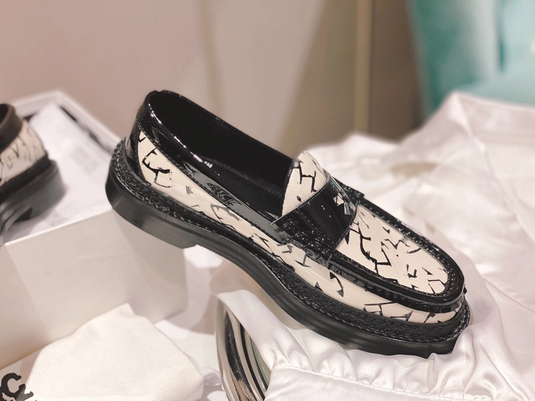 COCO- item:B-X158G2932