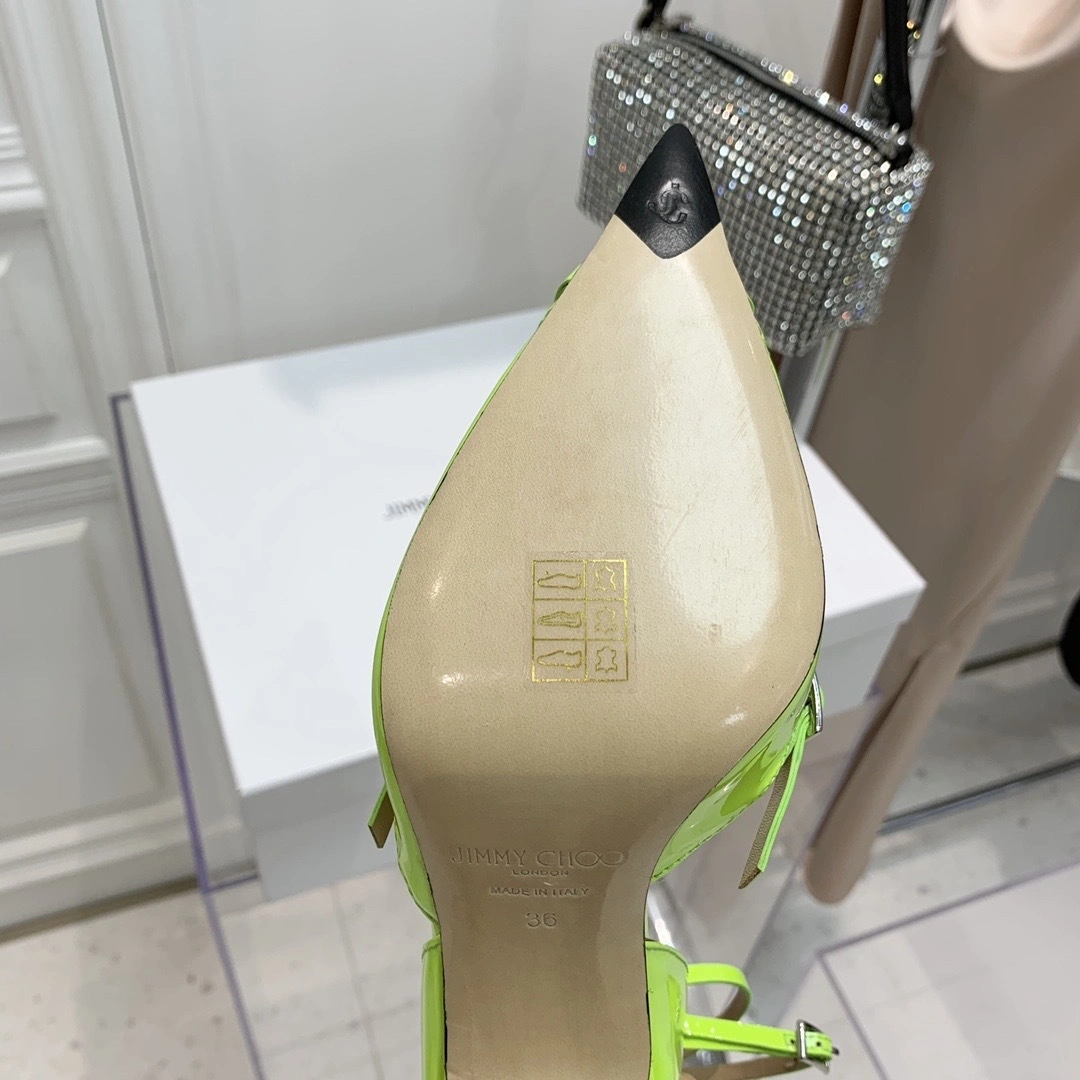 COCO- item:B-X158G2937