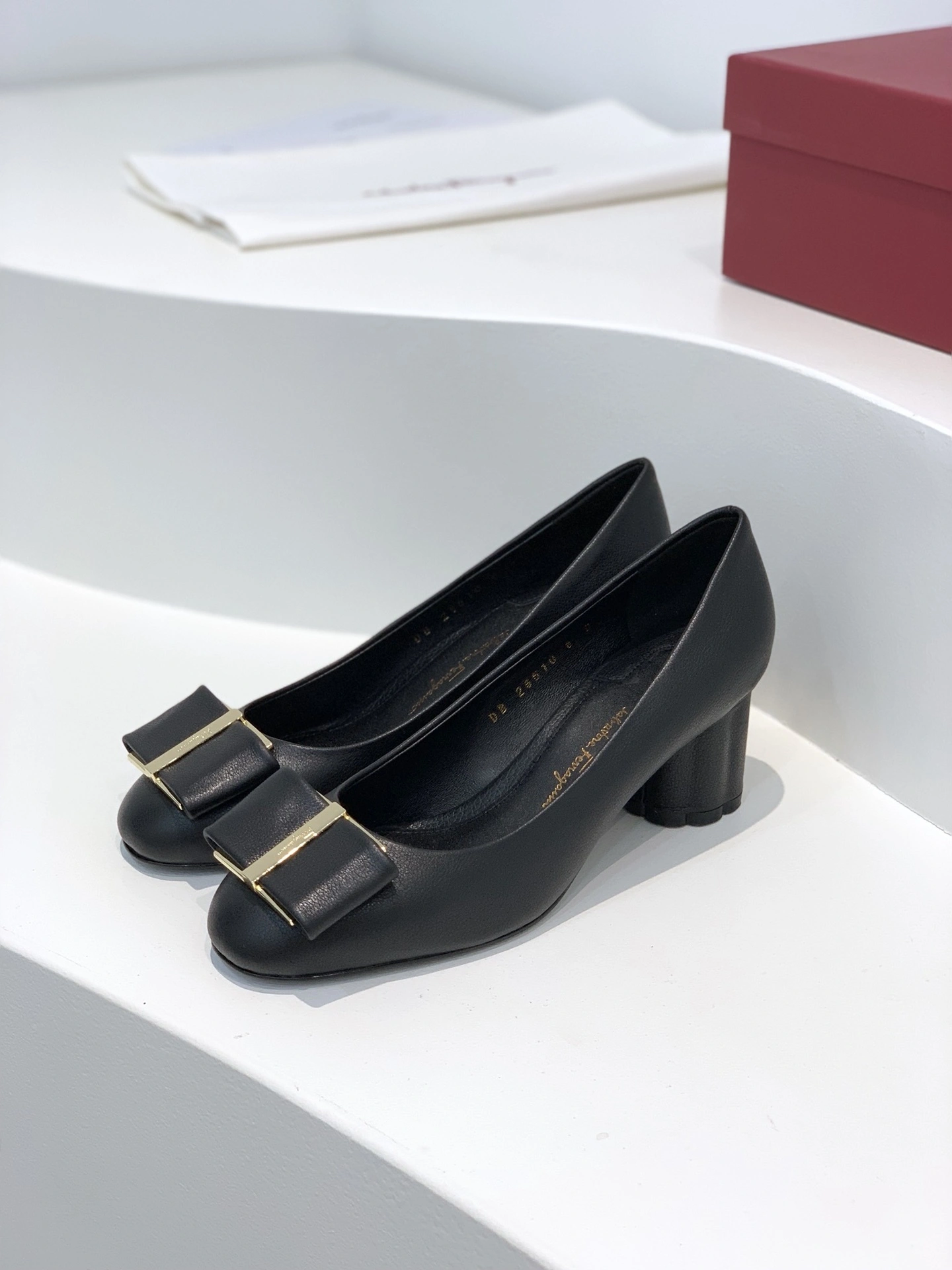 COCO— 01N009 680013 5cm Heel height item:C-X158B1692