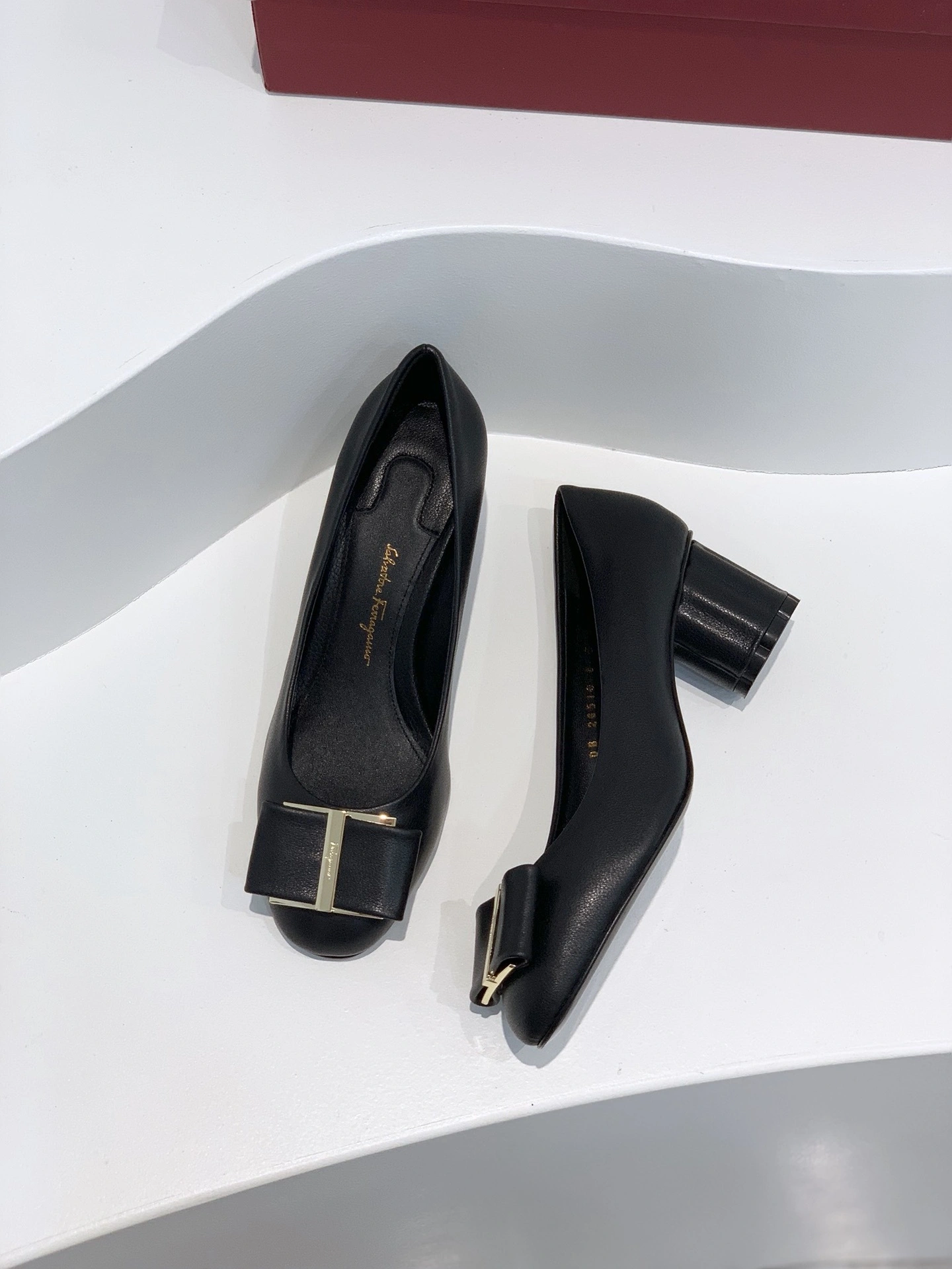 COCO— 01N009 680013 5cm Heel height item:C-X158B1692