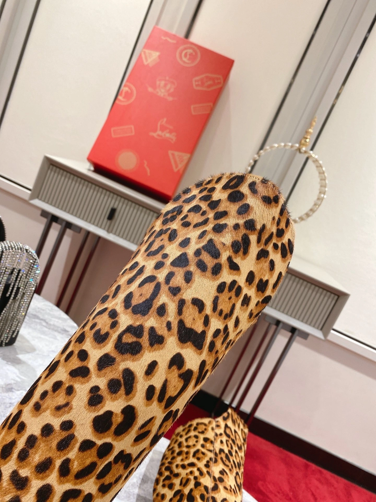 COCO-1220610BW1F item:B-X158I2311X