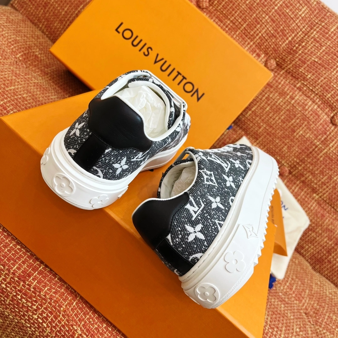 COCO— 1AAW2Q item:C-X158B1689