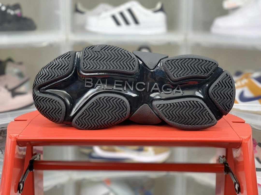 COCO-524039W2FA51000 Triple S item:B-X000D1934H