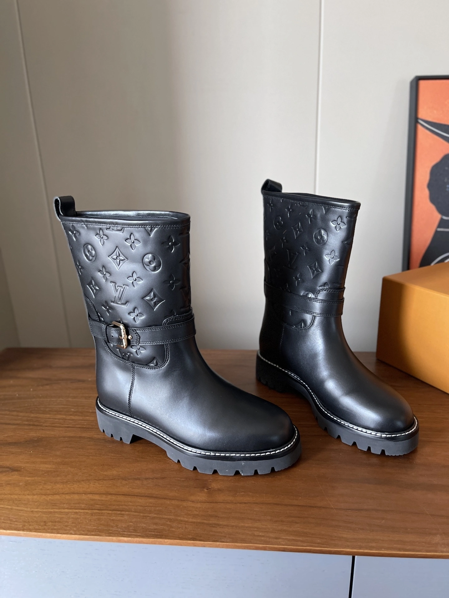 COCO-8V 1ADCPV cowhide item：E-X003L1321B