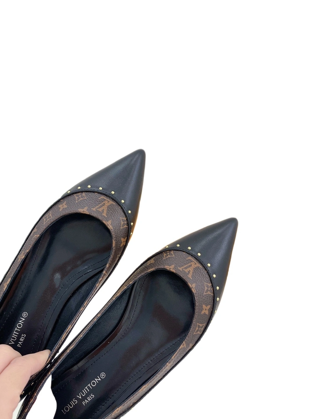 COCO— item:C-X198B1815
