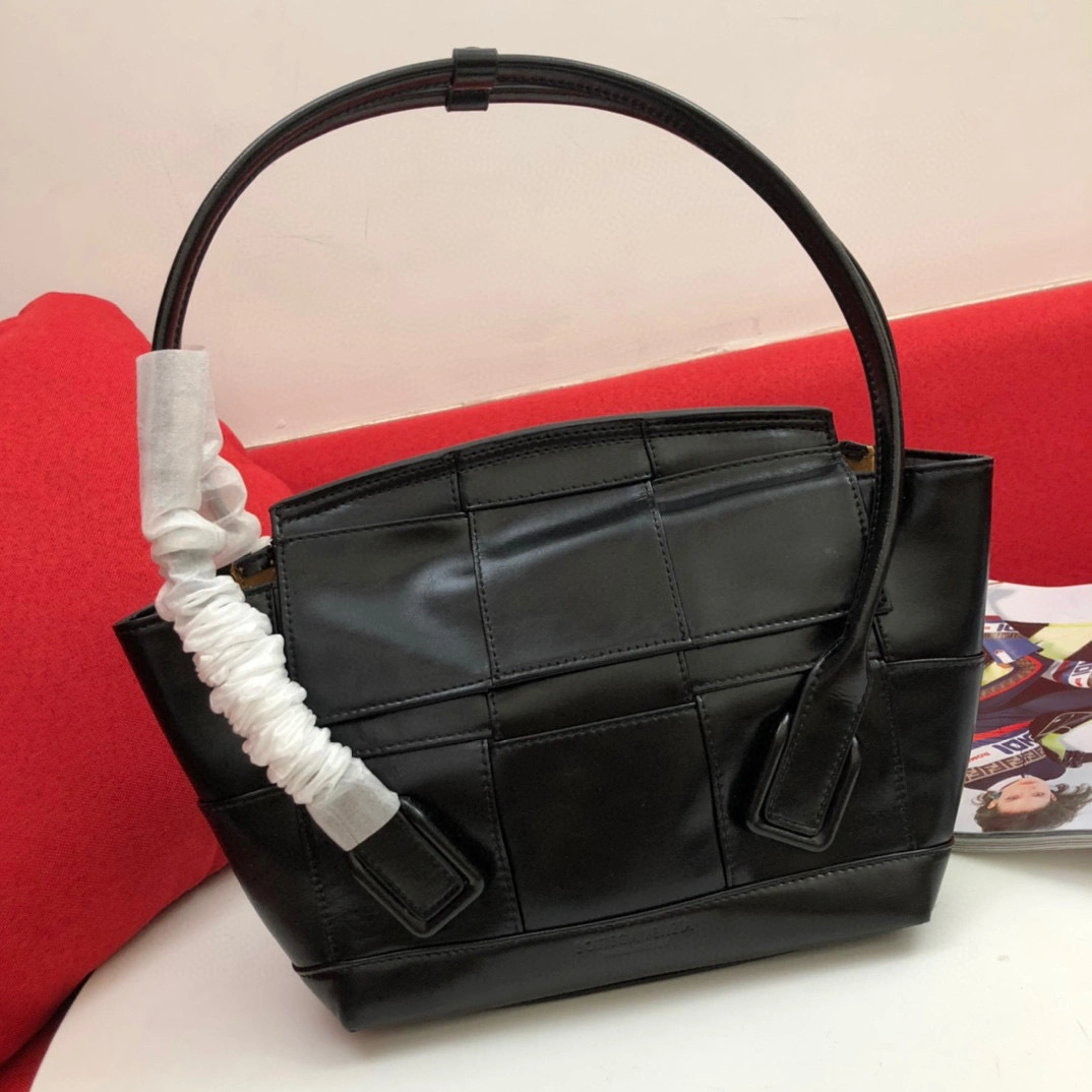 Calf leather item:B-B202B0415