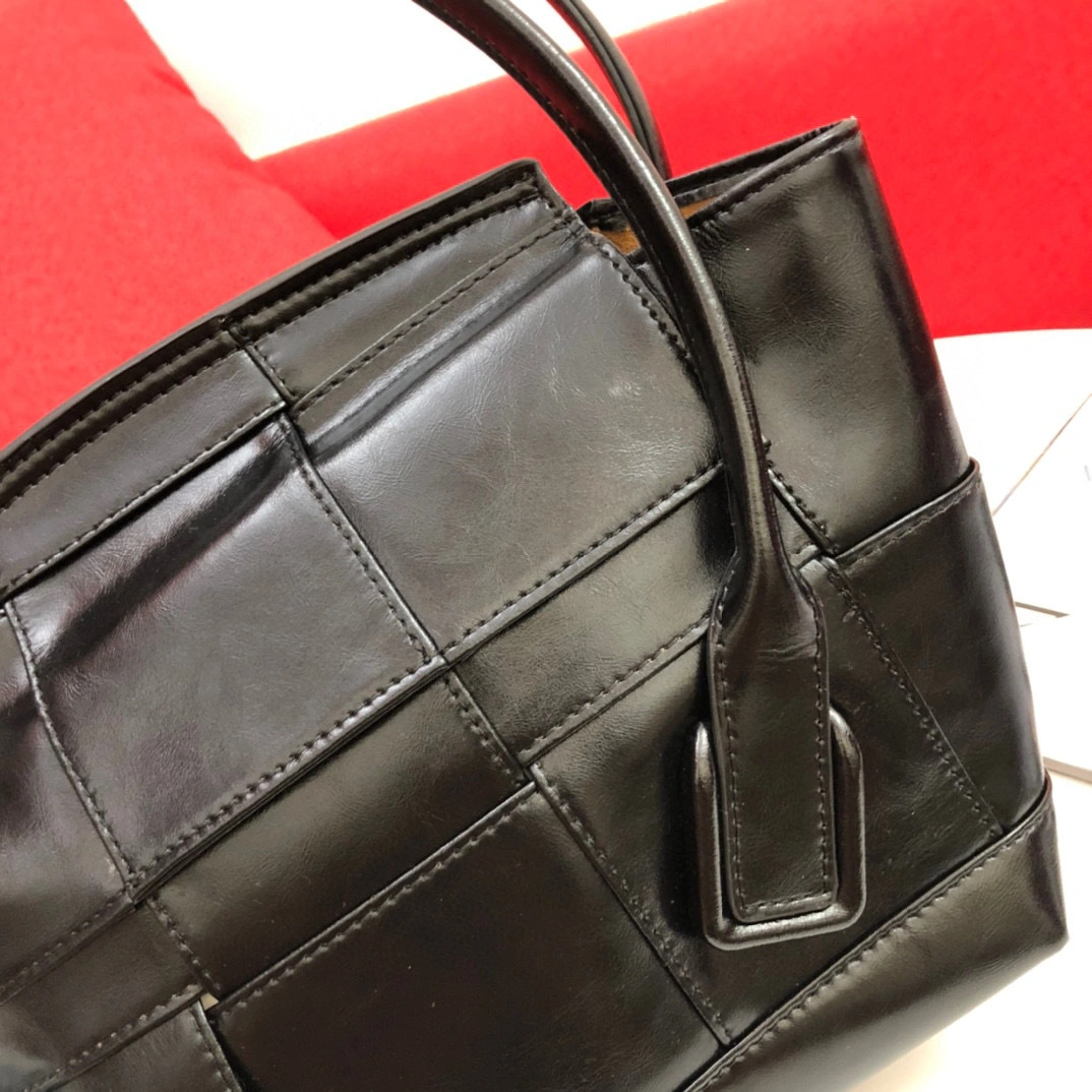 Calf leather item:B-B202B0415