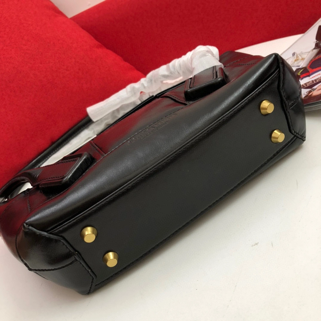 Calf leather item:B-B202B0415