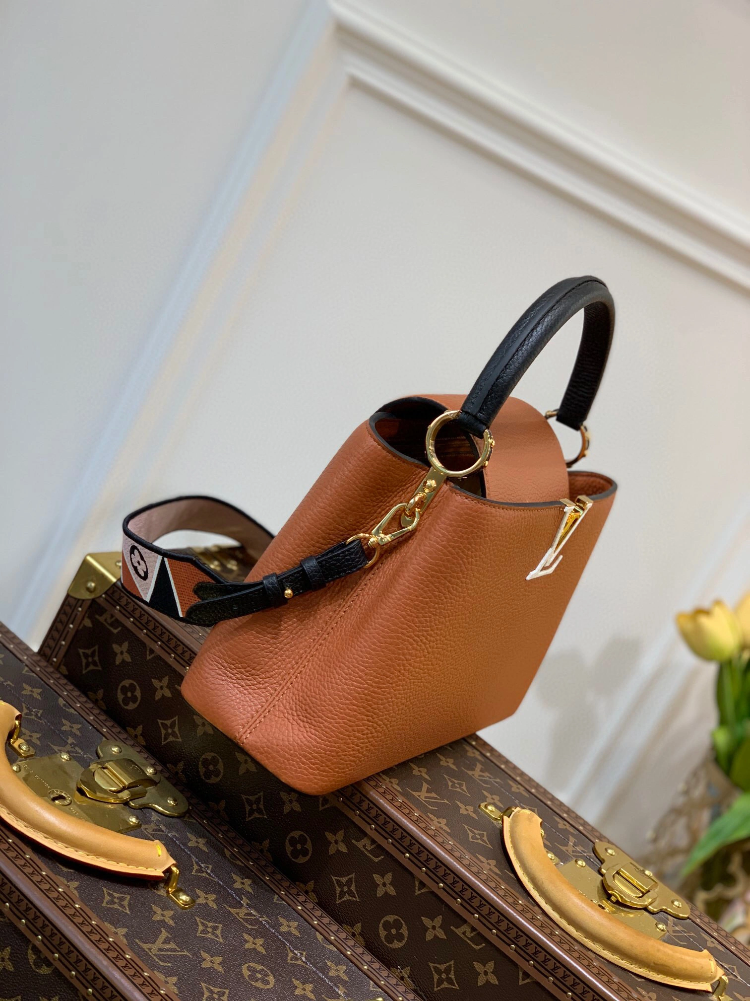 Capucines M59266 item:A-B182L3001X