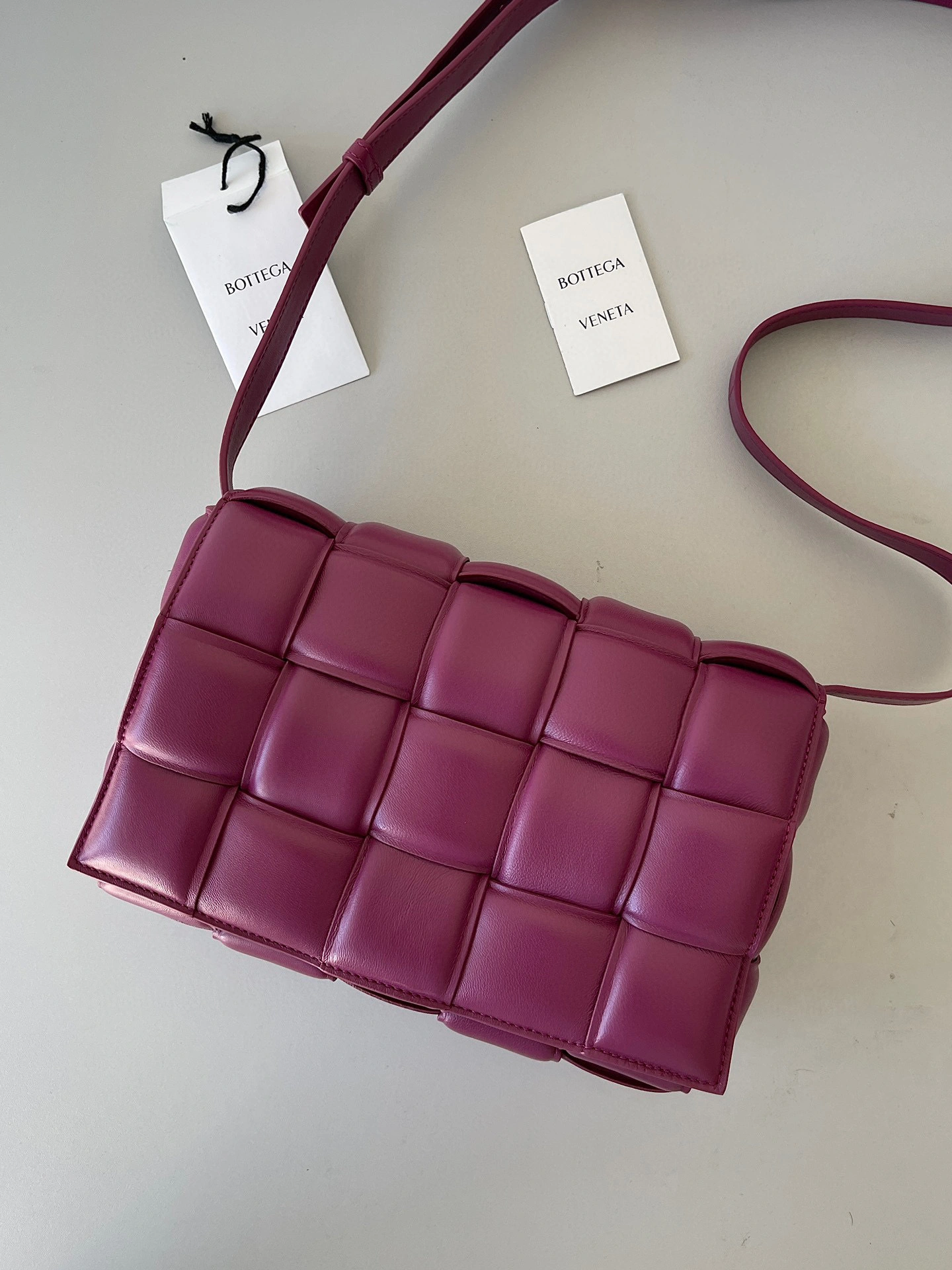 Cassette bag 591970-VCQR1-5562 item:B-B563B0404