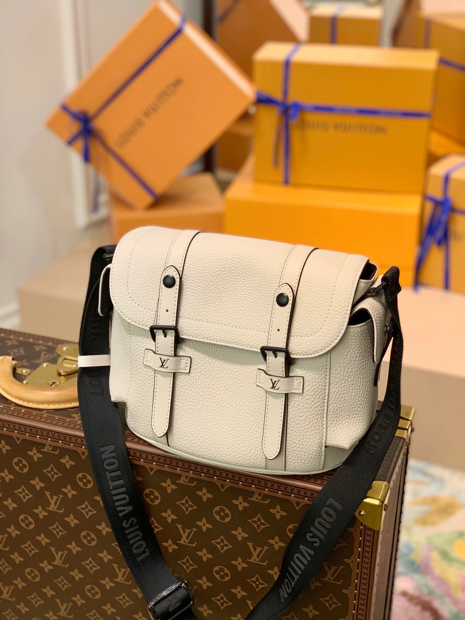 Christopher 2colour M58476 item:A-B182L2803X-2