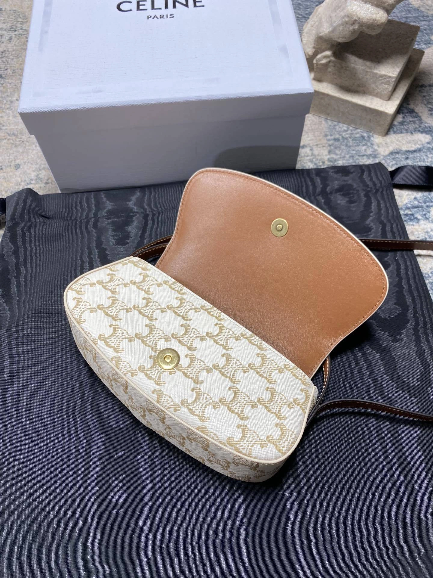 Custombag-- 10I592DQ2-01TA high quality version item：C-B806D25127