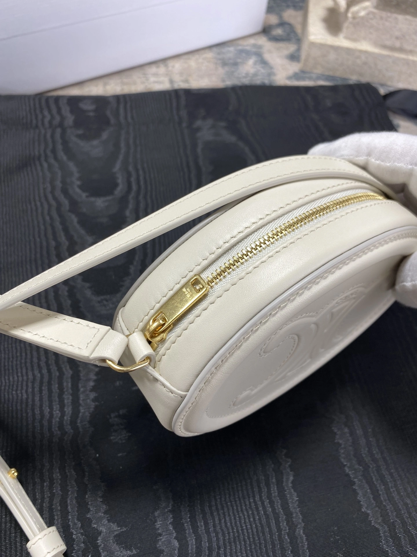Custombag-- 10I703DPQ-01RC high quality version item：C-B806D2208