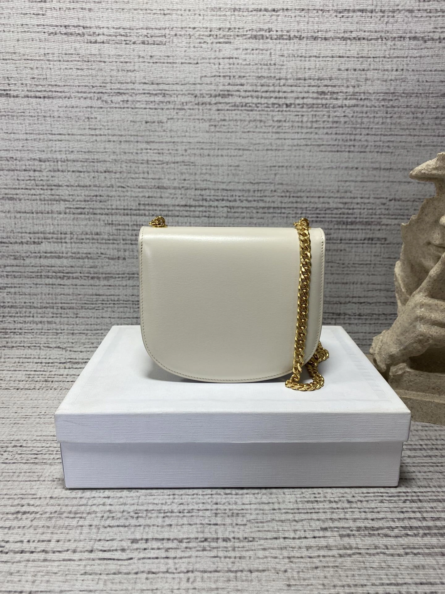 Custombag-- 110973BF4-01RC high quality version item：C-B806D2366