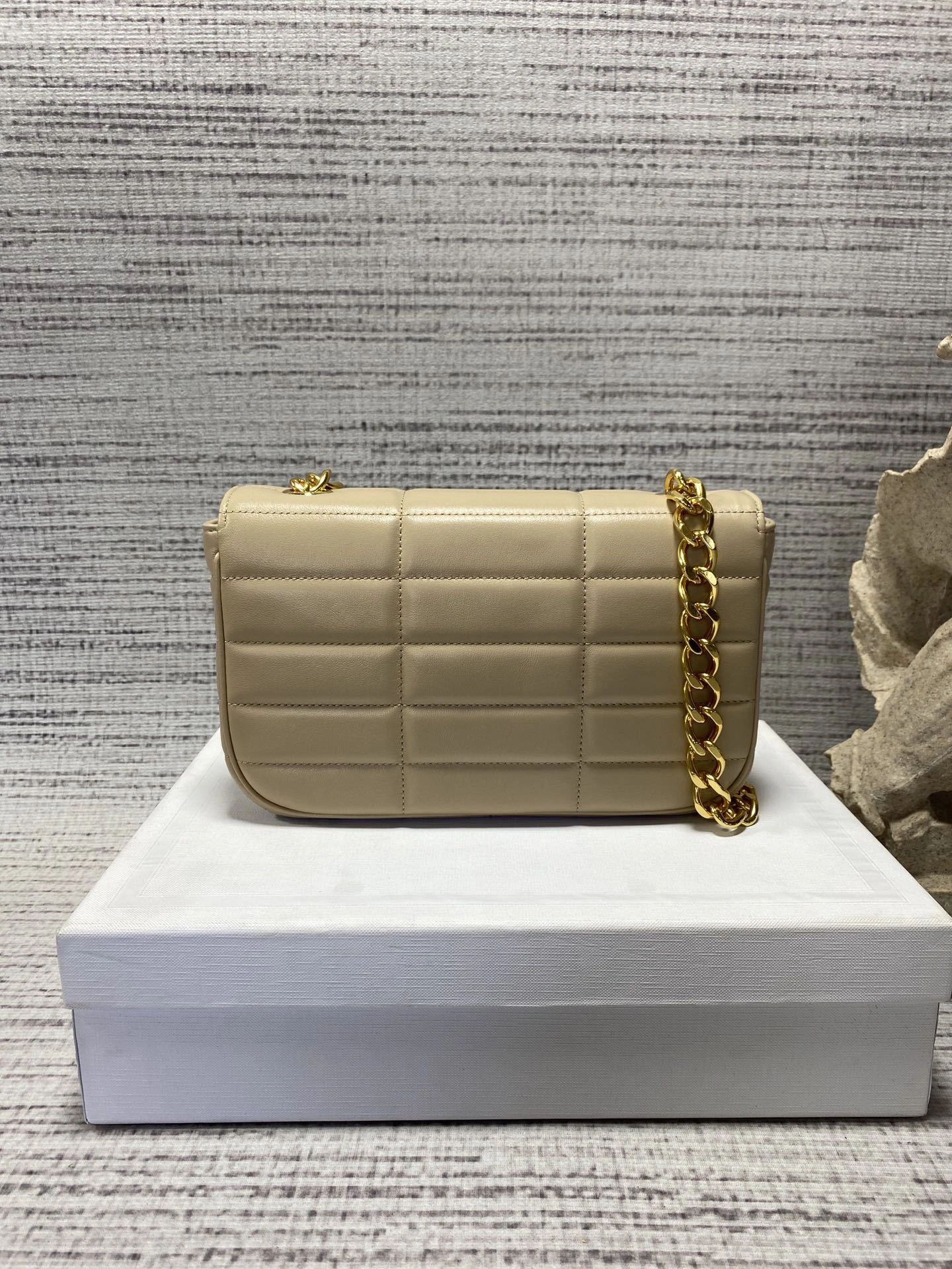 Custombag-- 111273EPZ-11OY high quality version item：C-B806D2330