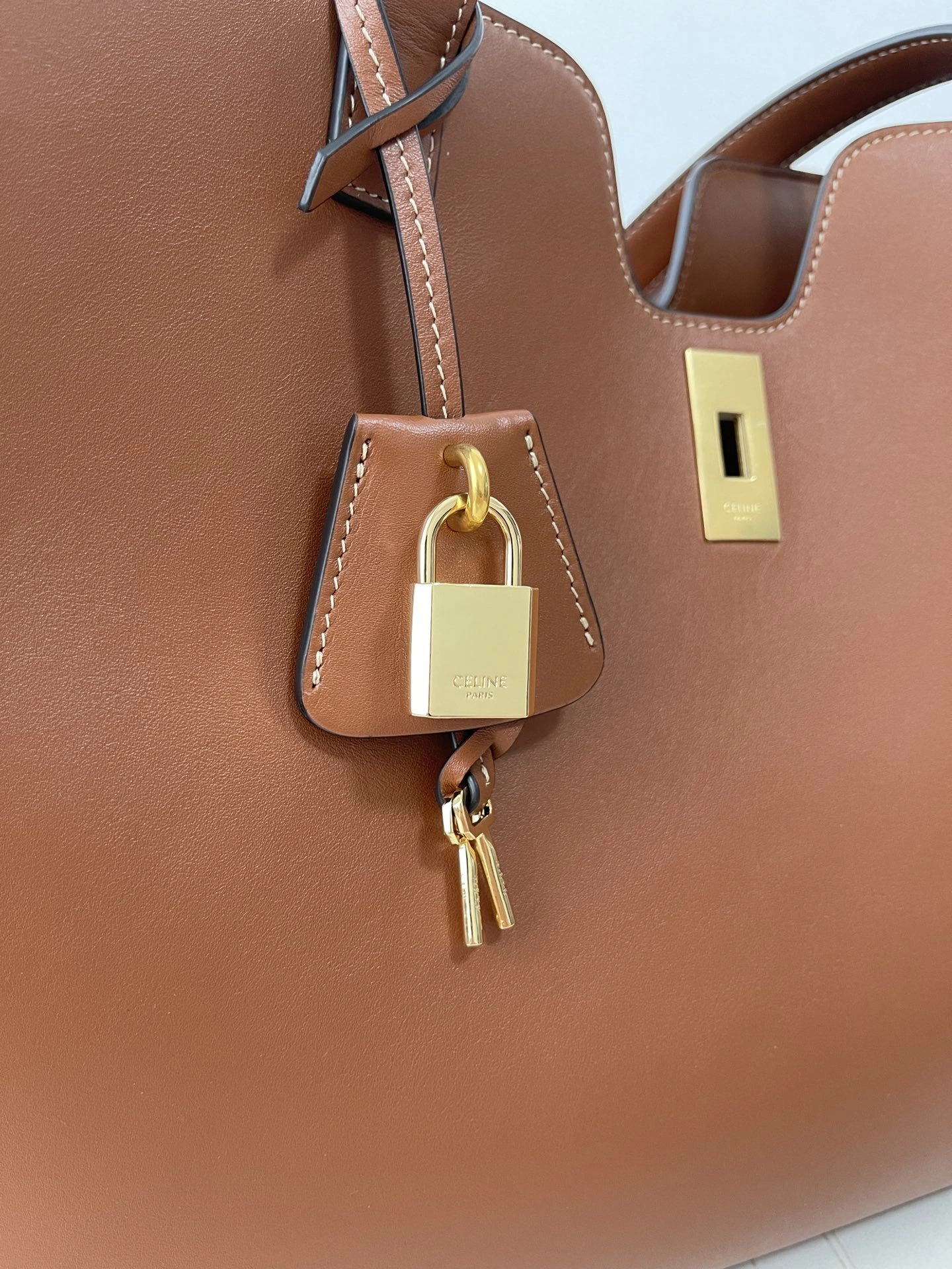 Custombag-- 112583EZU-04LU high quality version item：C-B806D23144