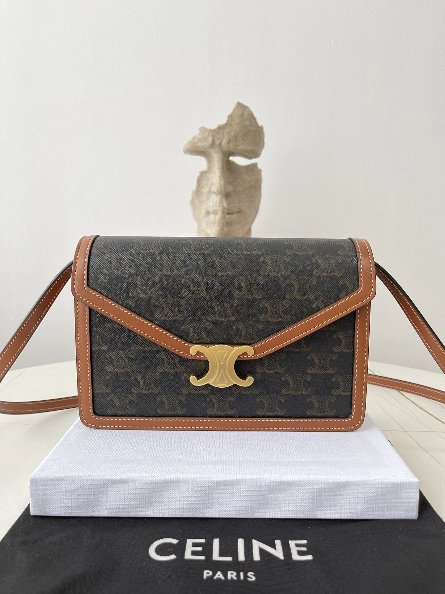 Custombag-- 113322EZH-04LU high quality version item：C-B806D23146