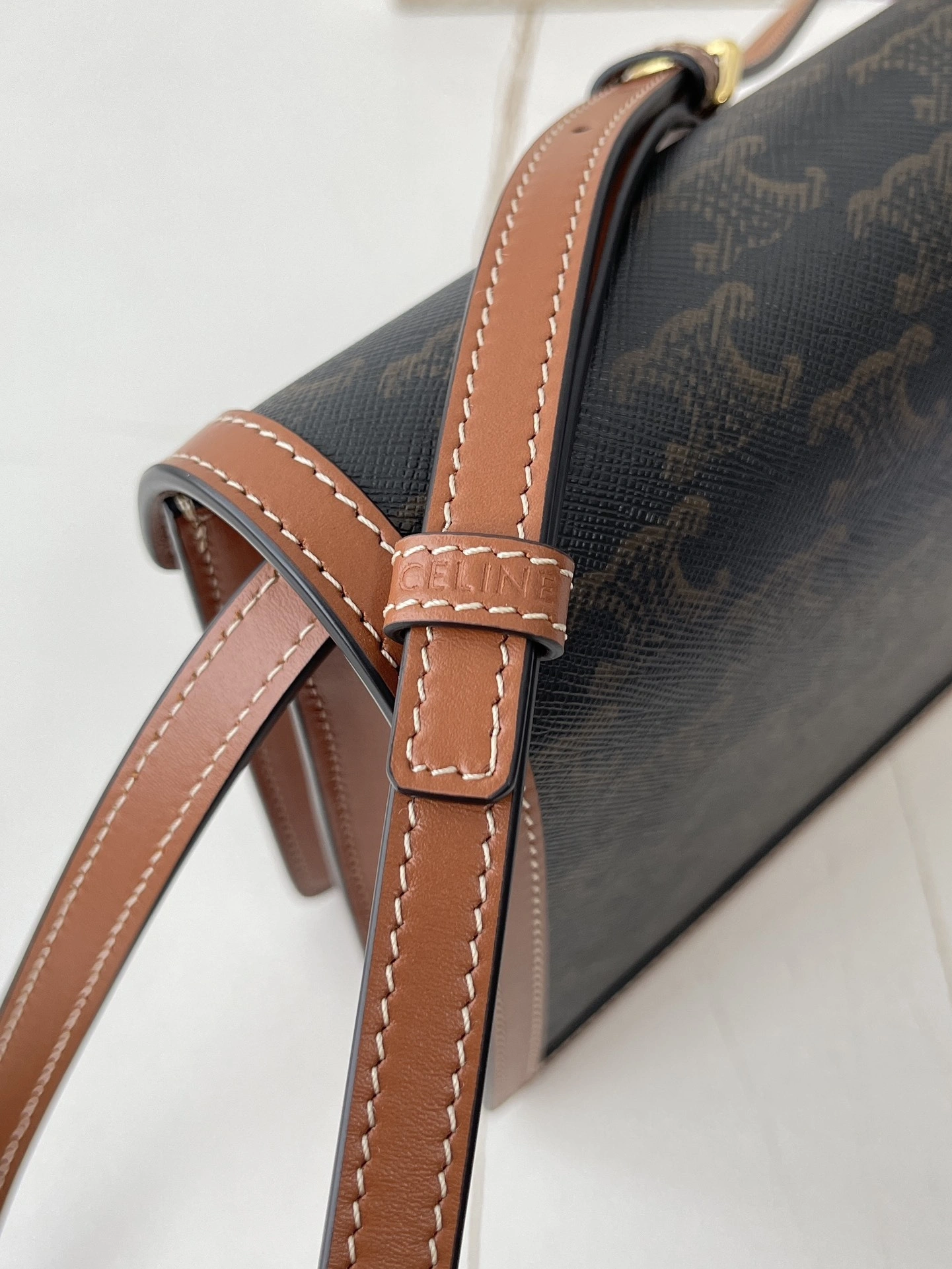 Custombag-- 113322EZH-04LU high quality version item：C-B806D23146