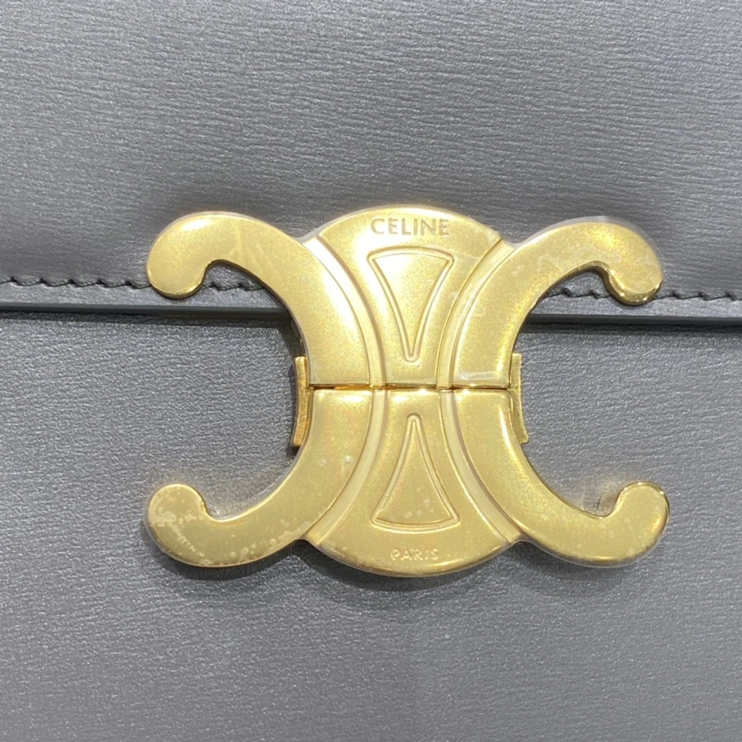 Custombag-- 187363BF4-10DC high quality version item：C-B806D25132