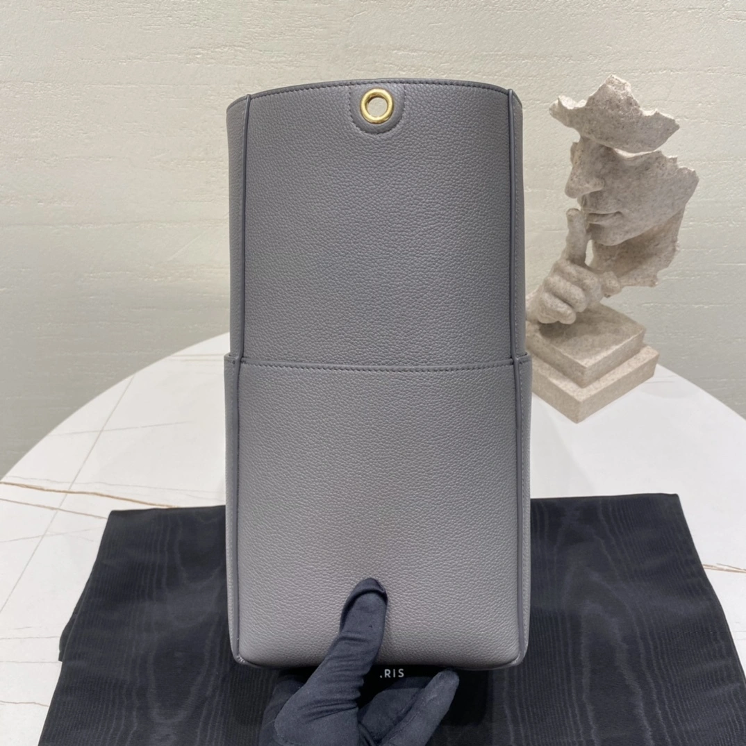 Custombag-- 189593AH4-10DC high quality version item：C-B806D25153