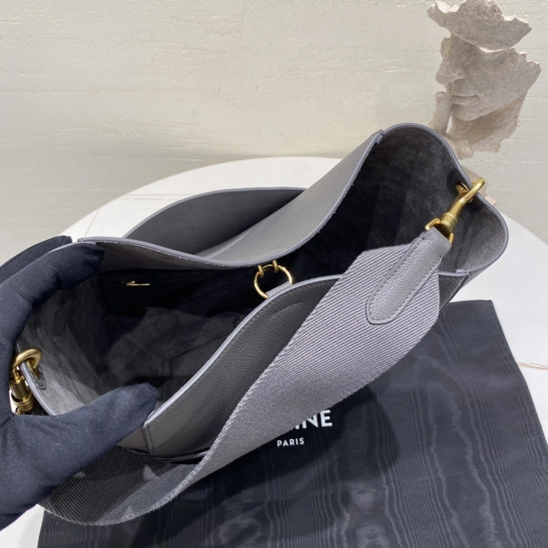 Custombag-- 189593AH4-10DC high quality version item：C-B806D25153