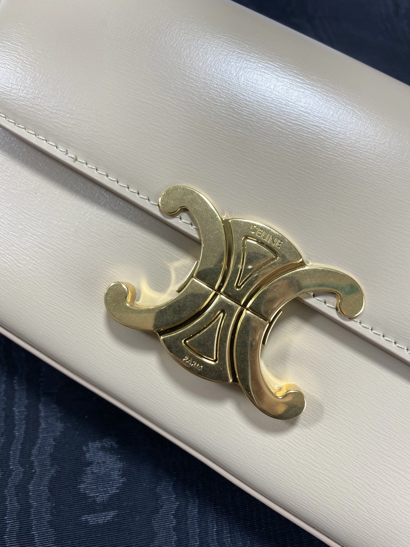 Custombag-- 194143BF4-11PA high quality version item：C-B806D25168