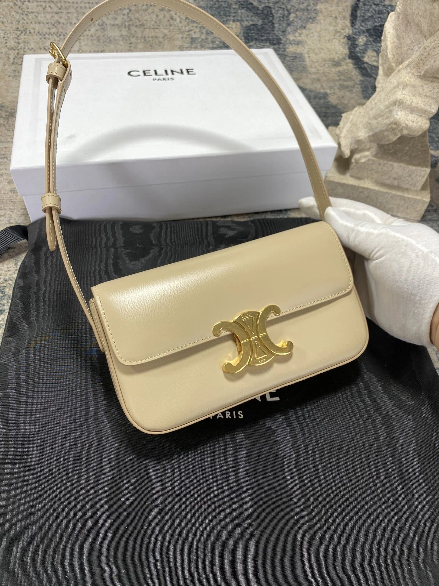 Custombag-- 194143BF4-11PA high quality version item：C-B806D25168