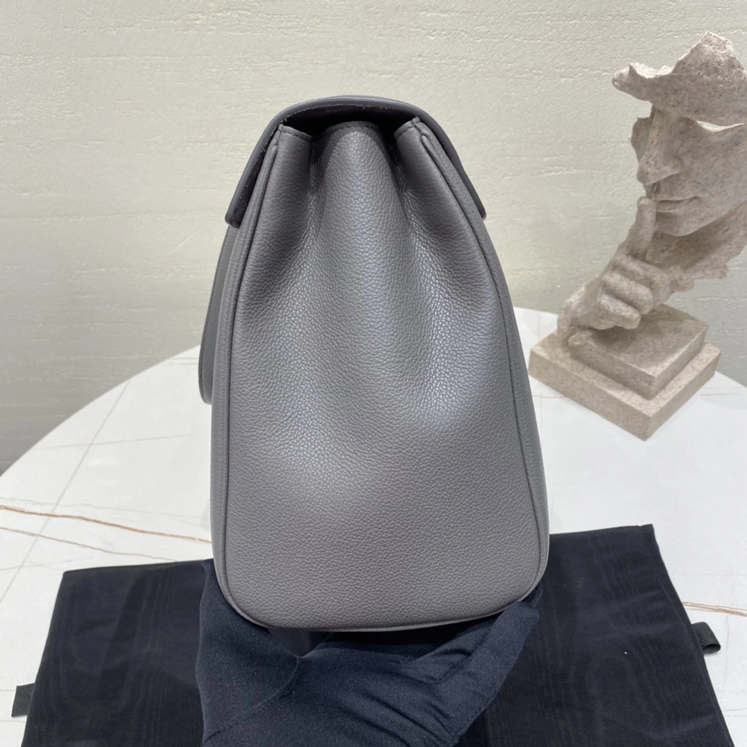 Custombag-- 195543CR4-10AN high quality version item：C-B806D25120