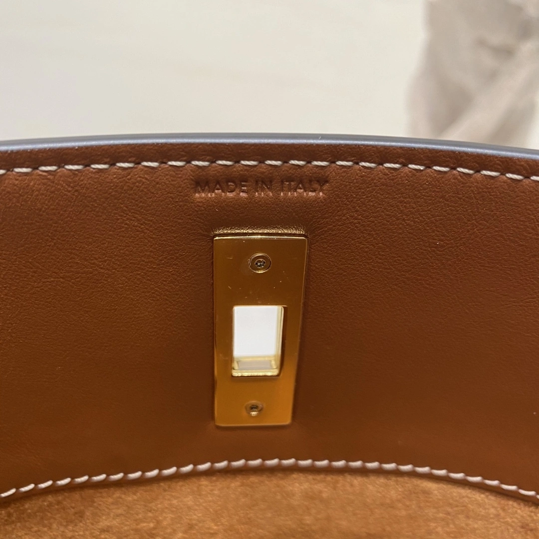 Custombag-- 195573CR4-04LU high quality version item：C-B806D23116