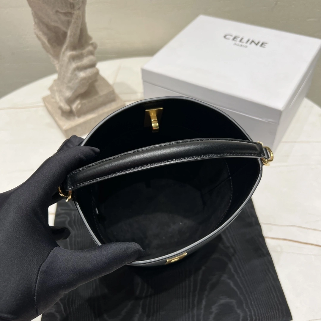Custombag-- 197573CR4-38NO high quality version item：C-B806D2214