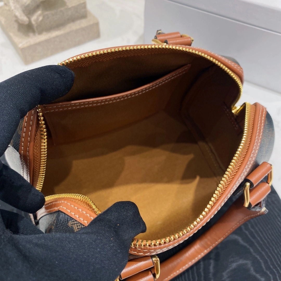 Custombag-- 197582CAS-04LU high quality version item：C-B806D25140