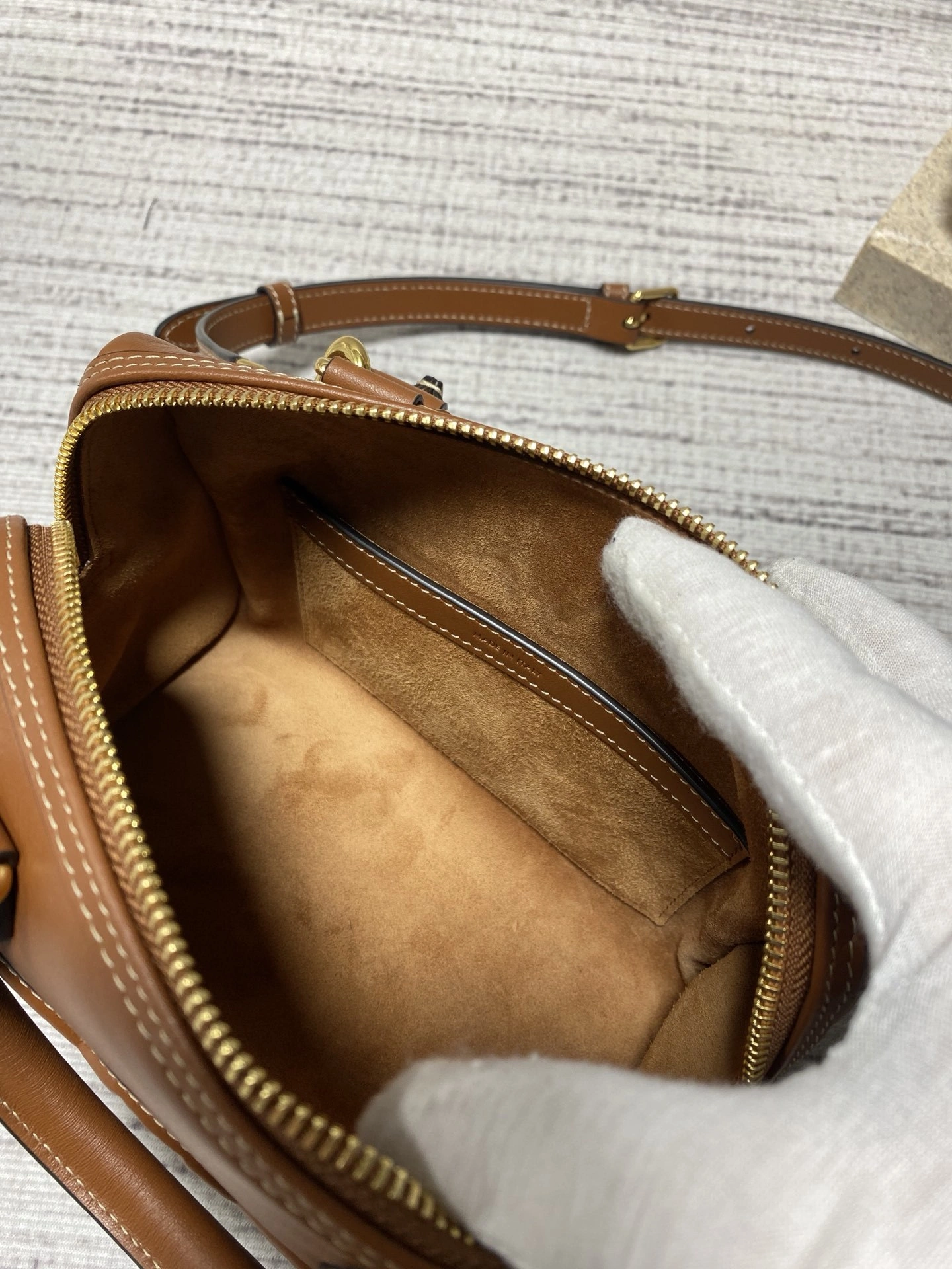 Custombag-- 197583DU3-04LU high quality version item：C-B806D23136