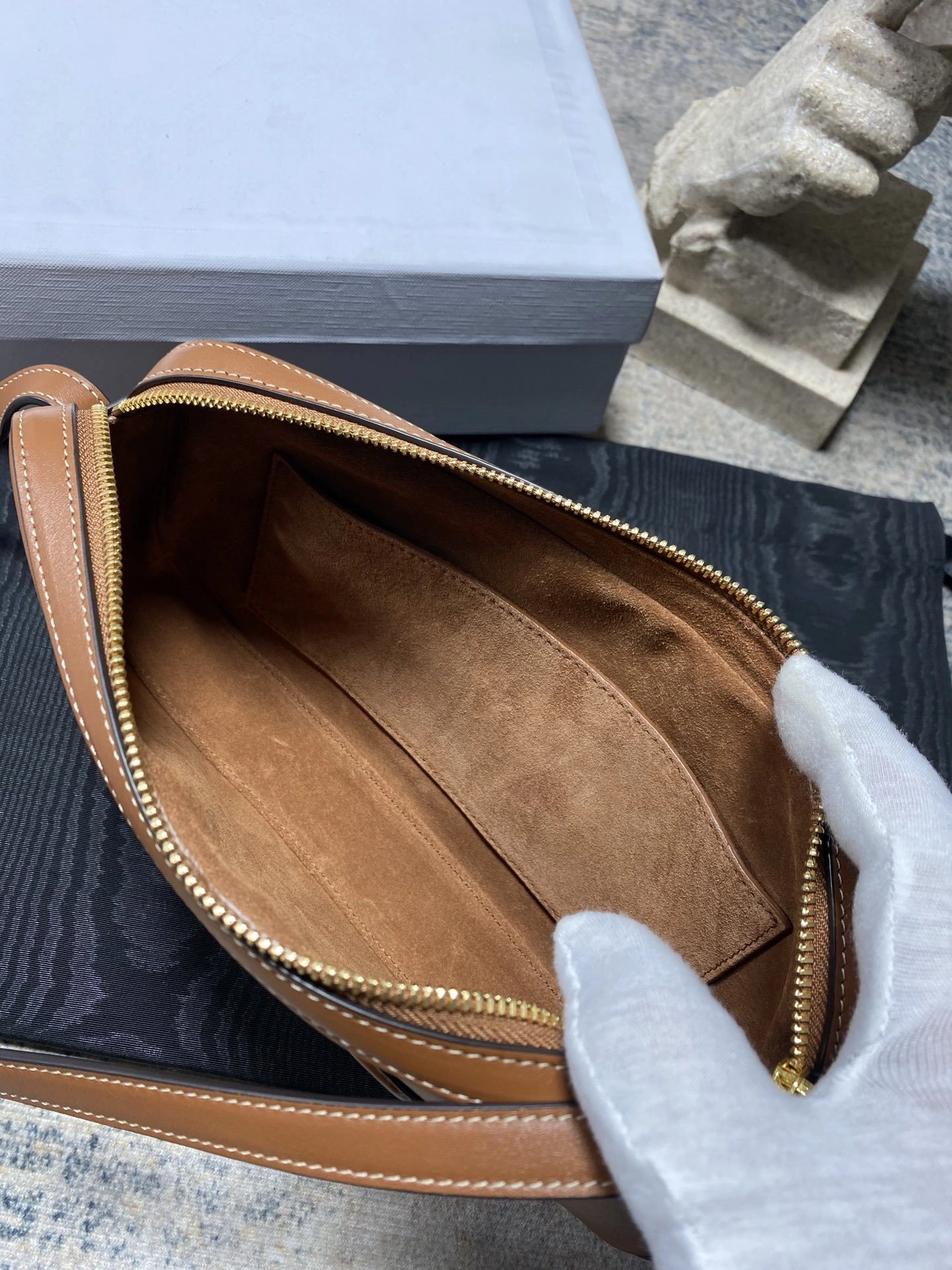 Custombag-- 199183DU3-04LU high quality version item：C-B806D2207
