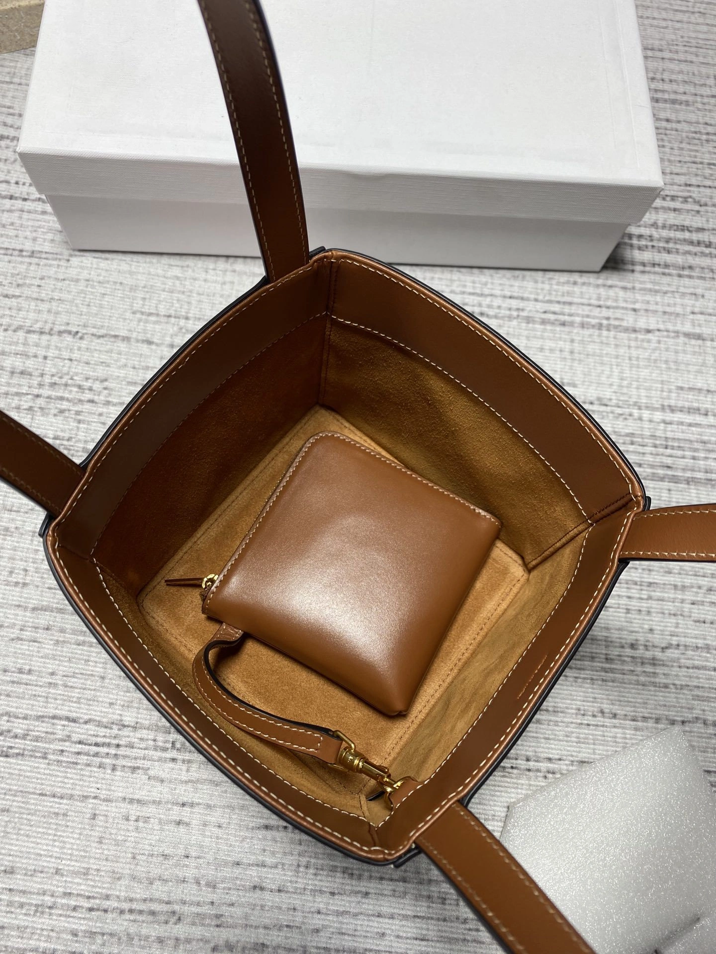 Custombag-- 199203DU3-04LU high quality version item：C-B806D2215