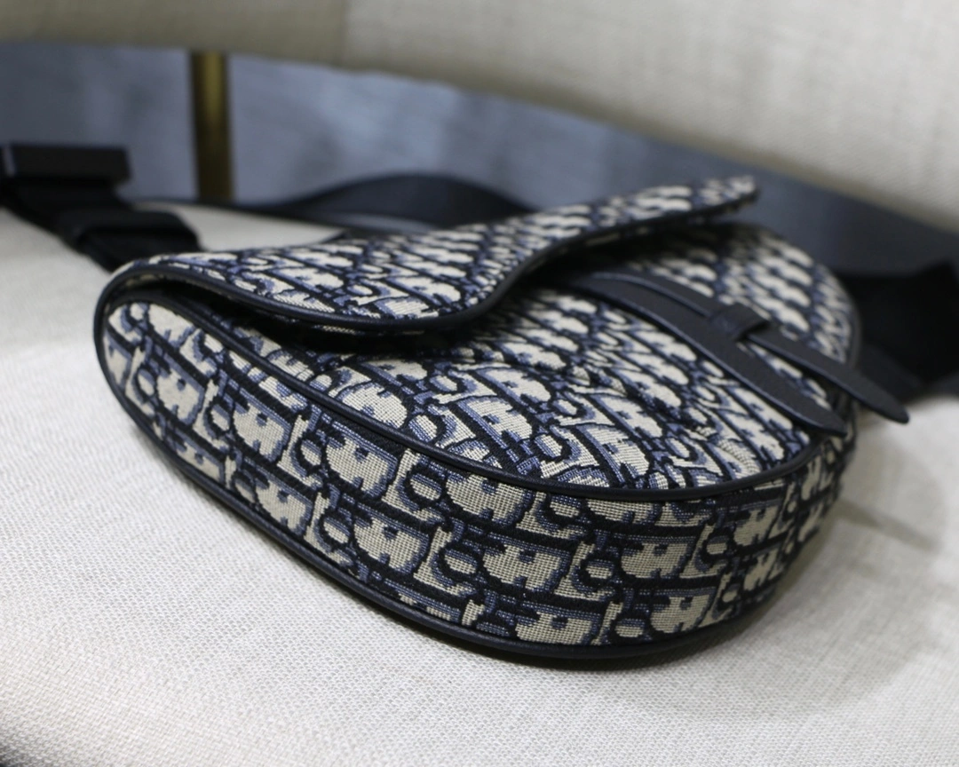 Custombag-- 1ADPO093YKY-H28E high quality version item：C-B063E1904R