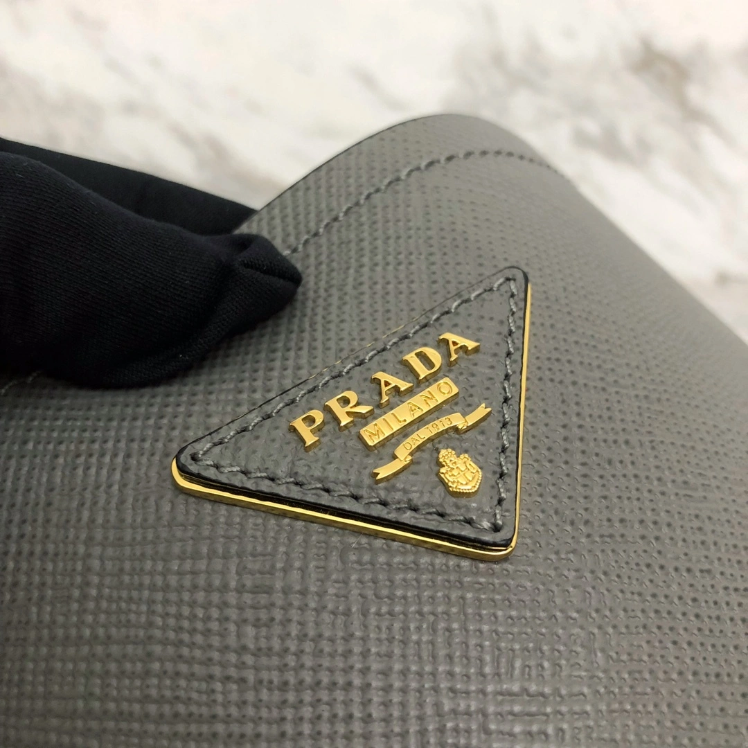 Custombag-- 1BA217-2ERX-F01T3-V-OOO high quality version item：C-B806D2514