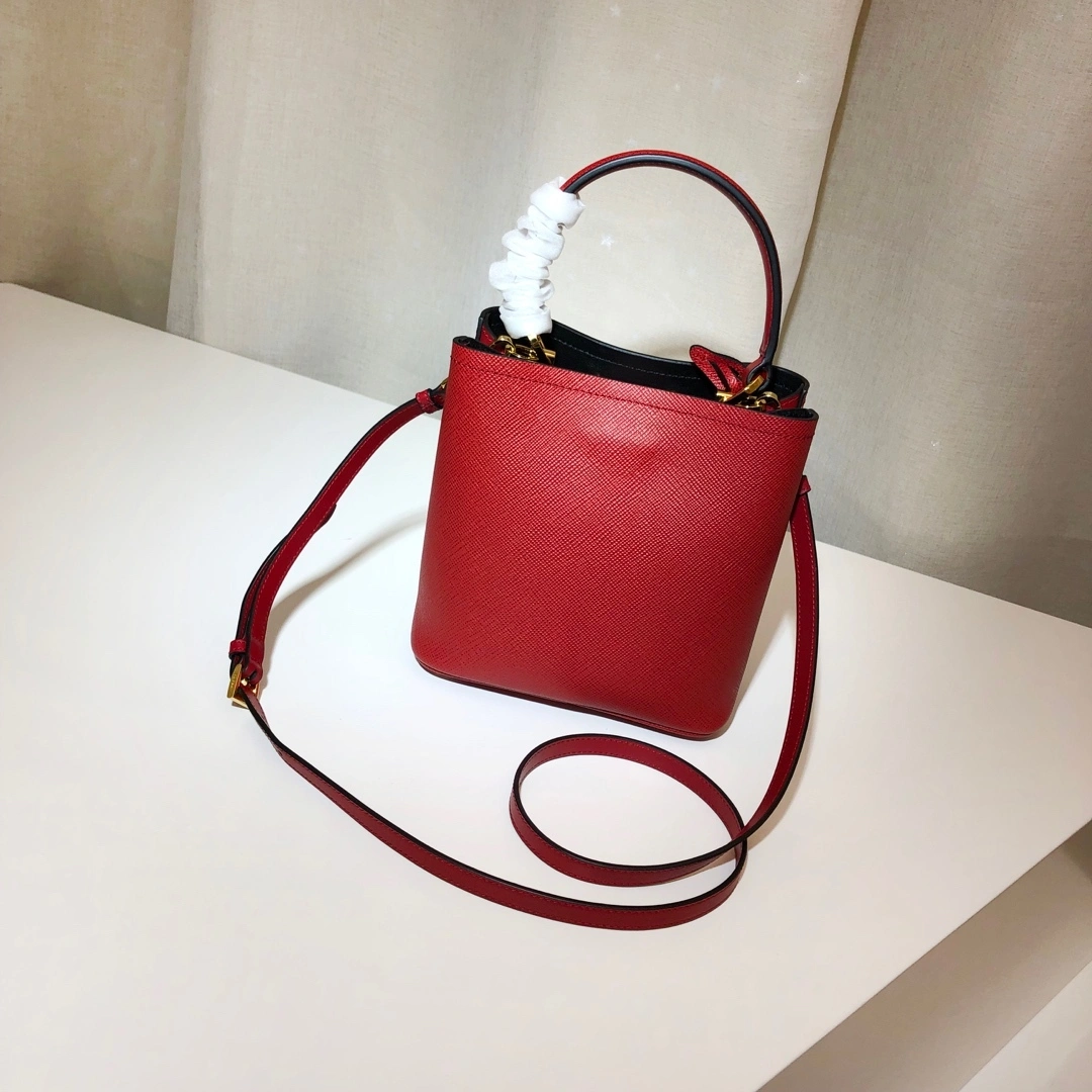Custombag-- 1BA217-2ERX-F0CF5-V-OOO high quality version item：C-B806D2516