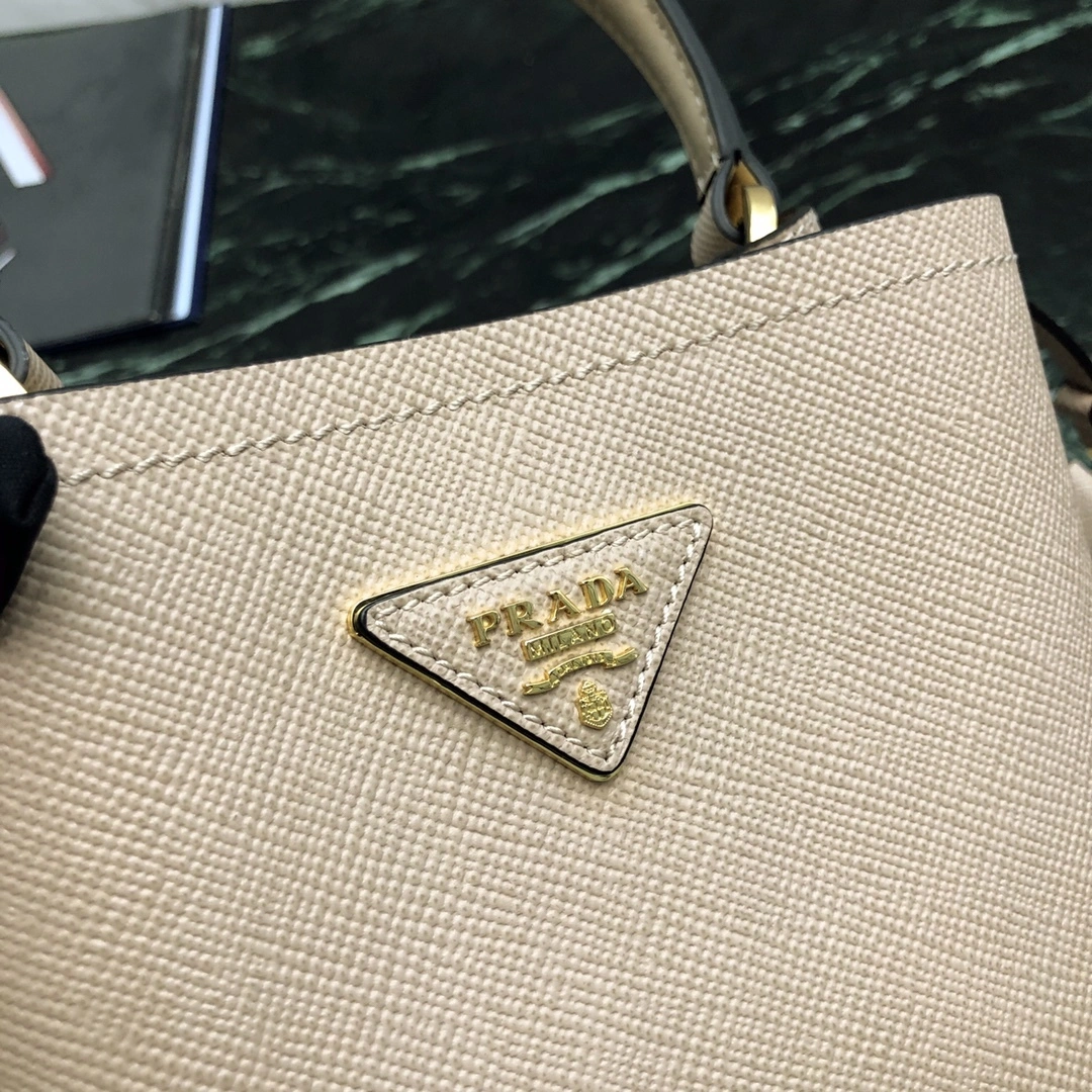 Custombag-- 1BA217-2ERX-F0UDW-V-OOO high quality version item：C-B806D2508