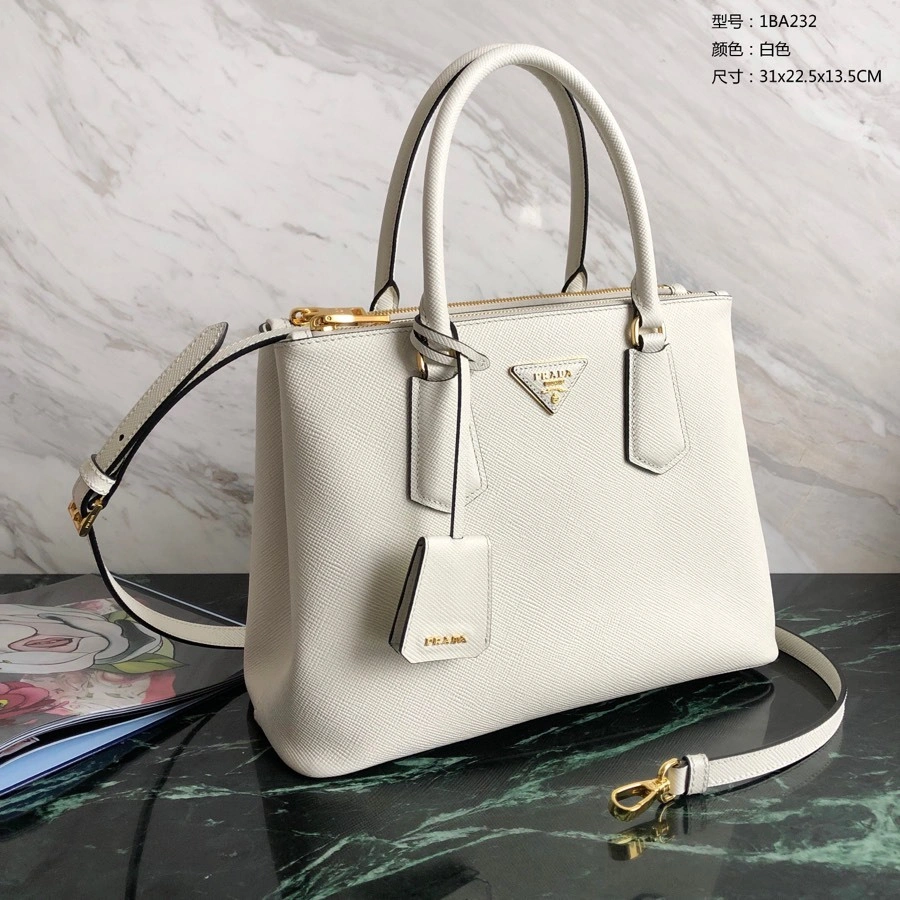 Custombag-- 1BA232-2A4A-F0009-V-OOO high quality version item：C-B806D2104