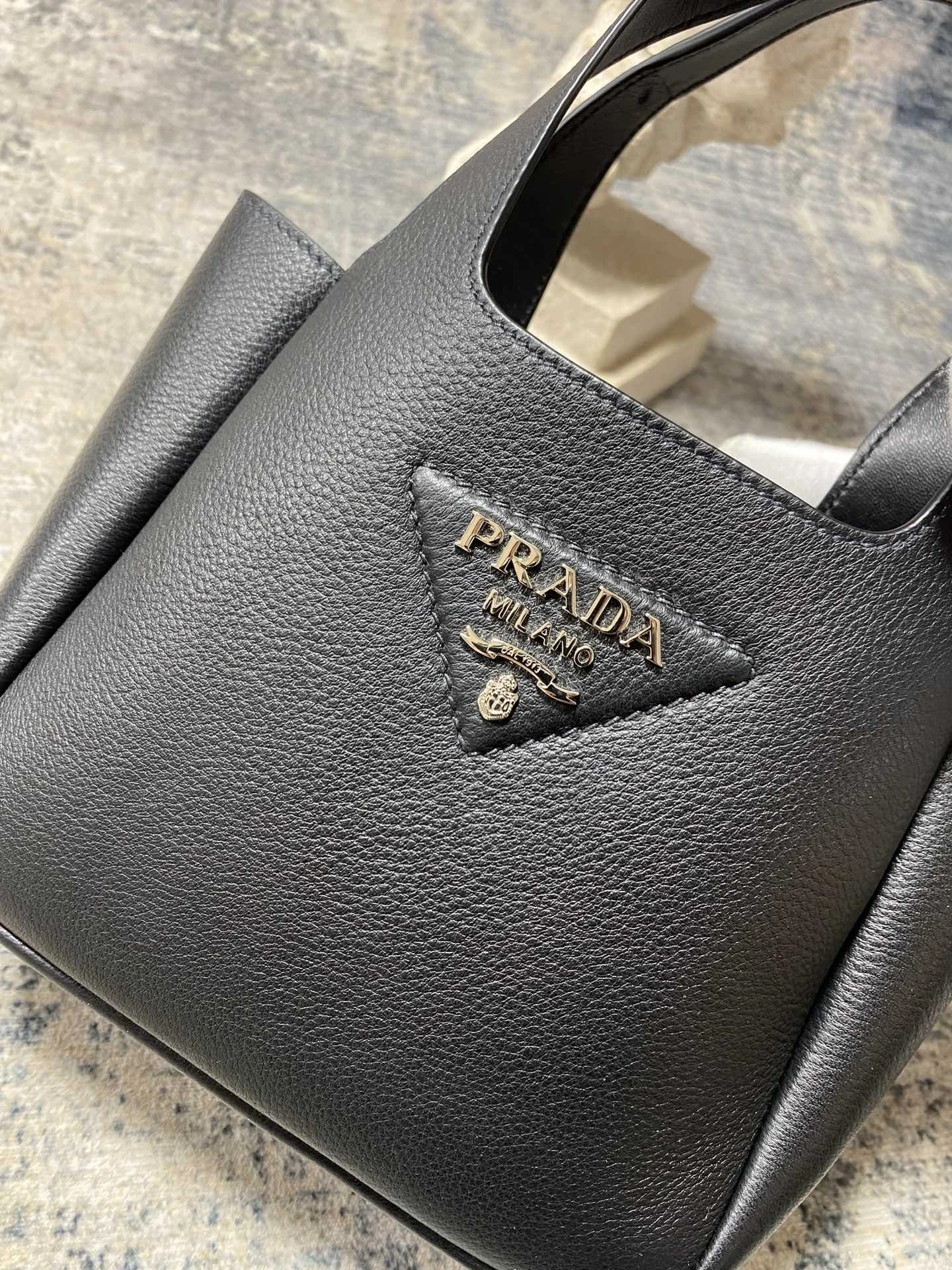 Custombag-- 1BA349_2DKV_F0002_V_OOO high quality version item：C-B806D2114