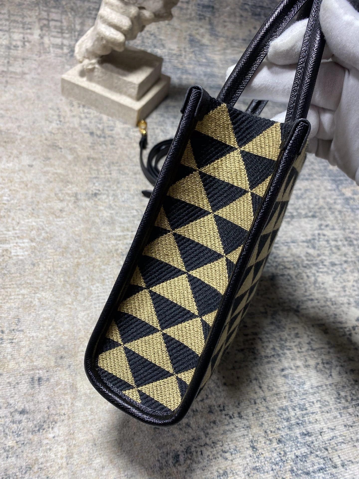 Custombag-- 1BA355_2FKL_F0Y30_V_OOO high quality version item：C-B806D2344