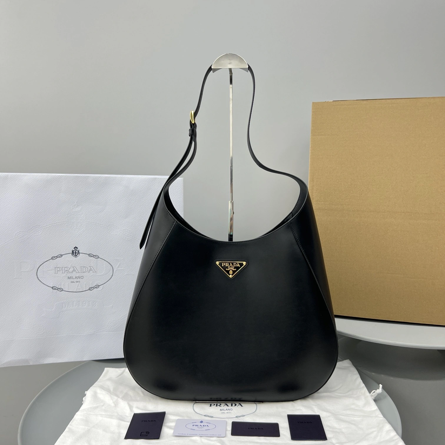 Custombag-- 1BC181_2AIX_F0002_V_OOO high quality version item：C-B007F1874R