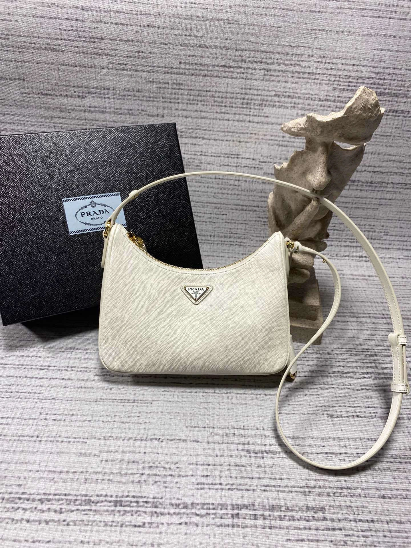 Custombag-- 1BC204_NZV_F097W_V_JOO high quality version item：C-B806D2347