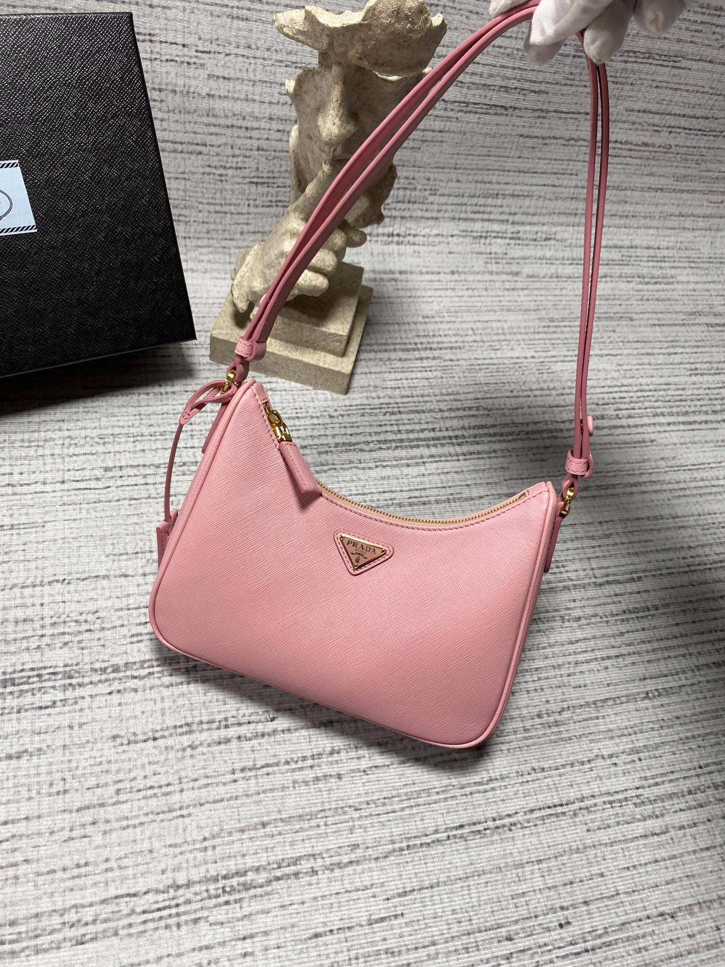 Custombag-- 1BC204_NZV_F0IS6_V_JOO high quality version item：C-B806D2119