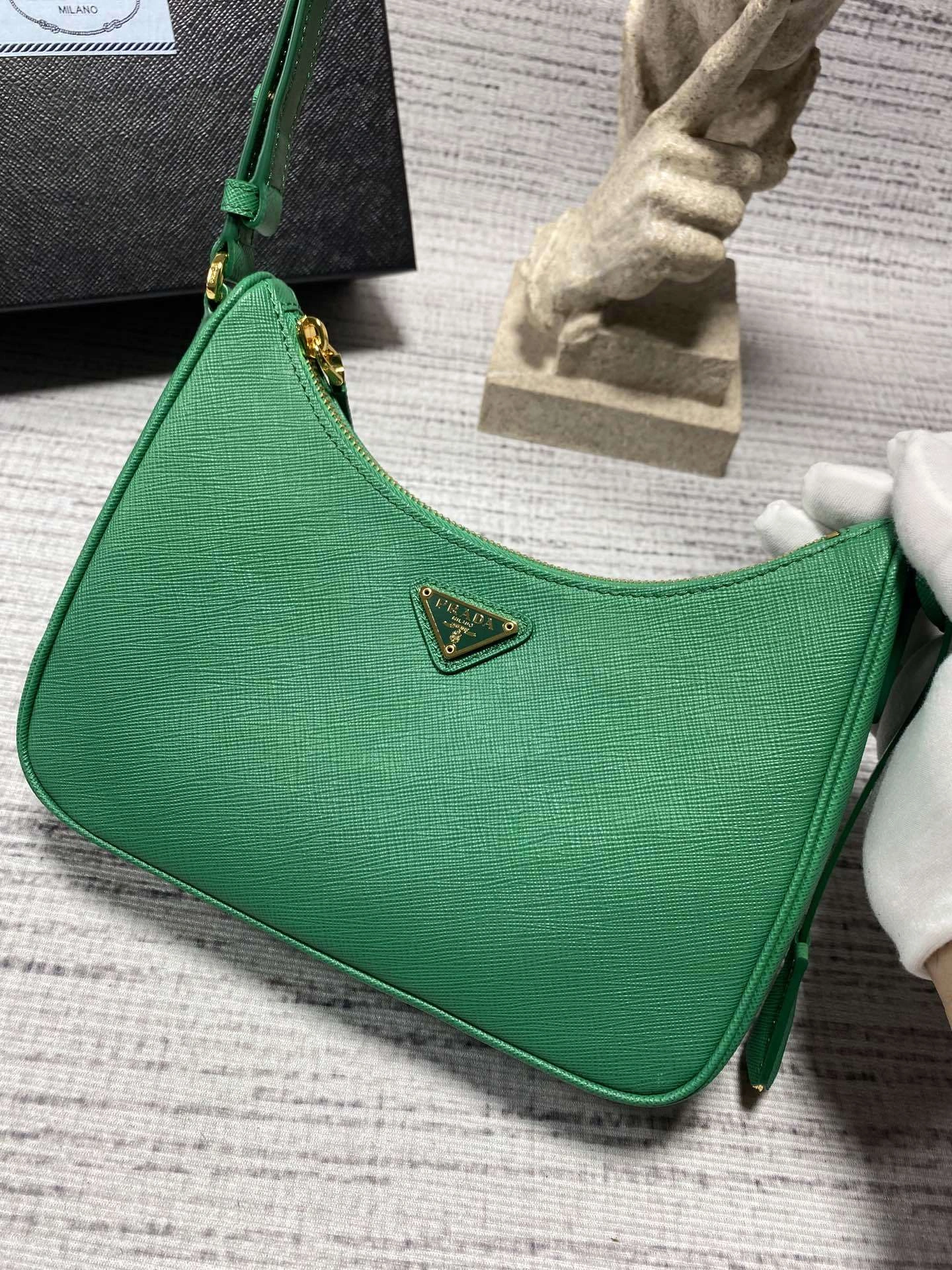 Custombag-- 1BC204_NZV_F0PCL_V_JOO high quality version item：C-B806D2345