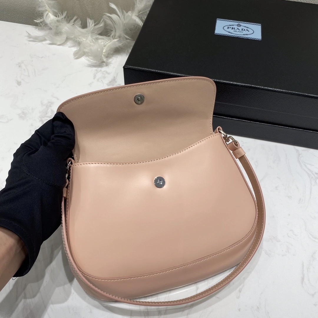 Custombag-- 1BD311-ZO6-F0615-V-OOO high quality version item：C-B806D2509