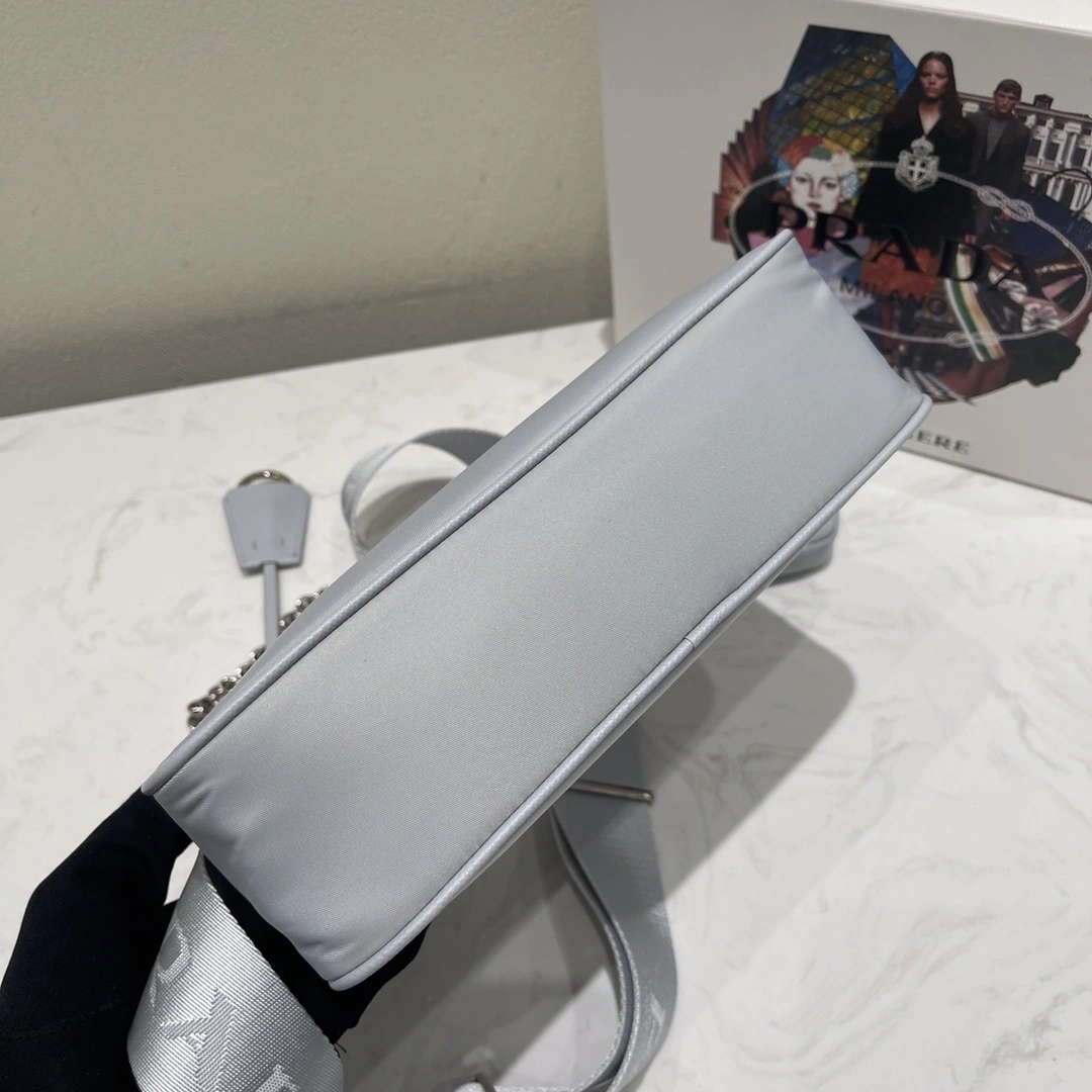 Custombag-- 1BH204-R064-F0591-V-V1L high quality version item：C-B806D2538