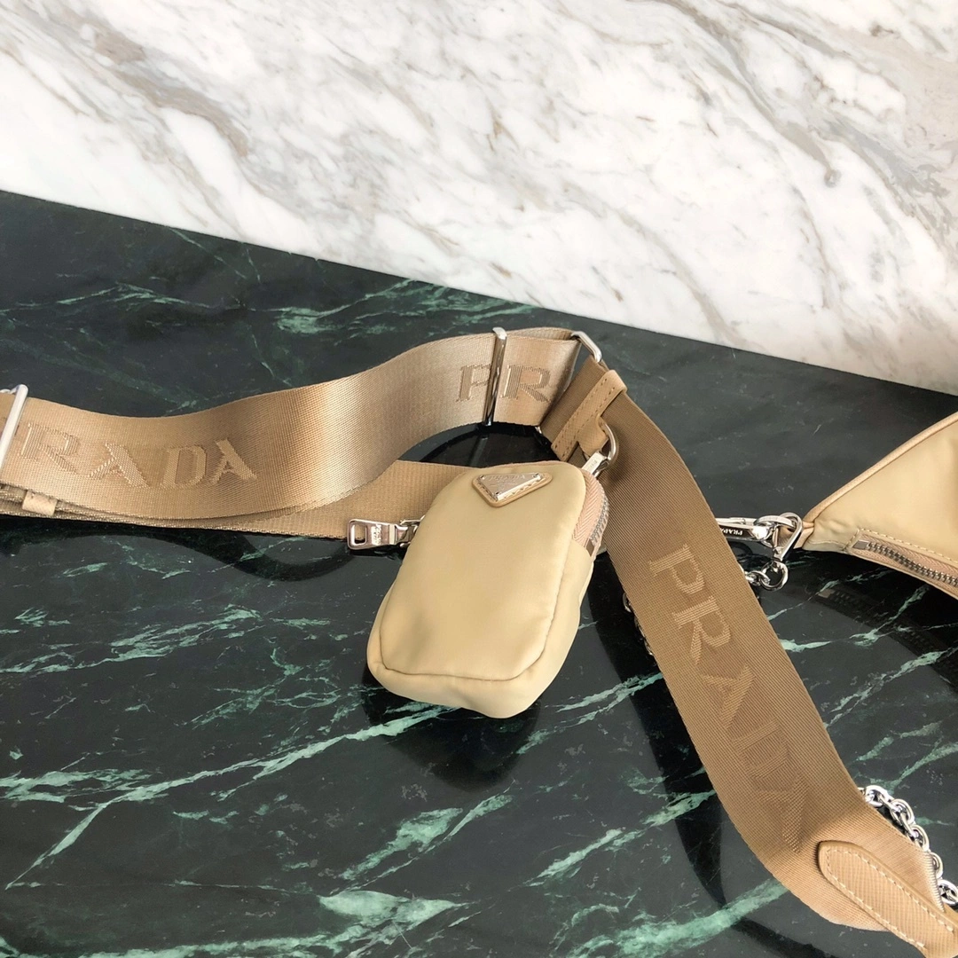 Custombag-- 1BH204-R064-F0F24-V-V1L high quality version item：C-B806D2540